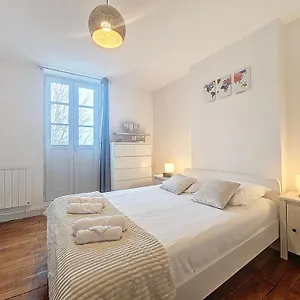 Appartement Le Regemortes, Centre Et Proche Du Cncs, Avec Services Premium By Primo C0nciergerie, Moulins (Allier)